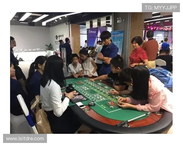 百家乐真人版官网最新上线，丰富的游戏玩法和优质的客户服务保障玩家权益